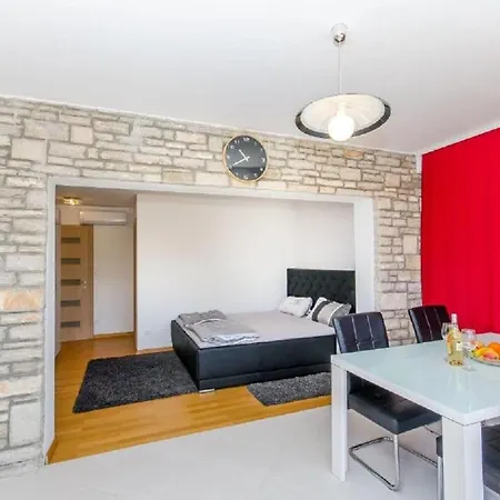 Apartmán Star - With Swimming Pool *