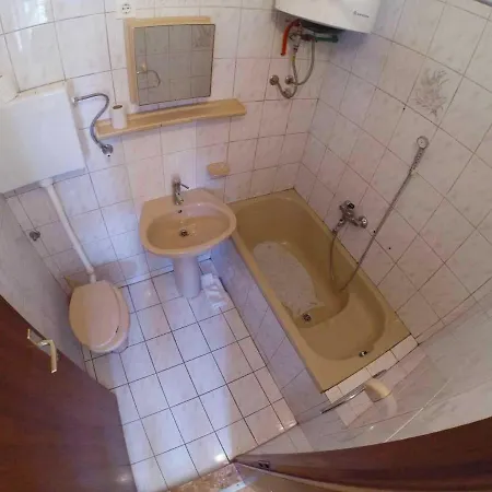 Apartmán Star - With Swimming Pool Stomorska